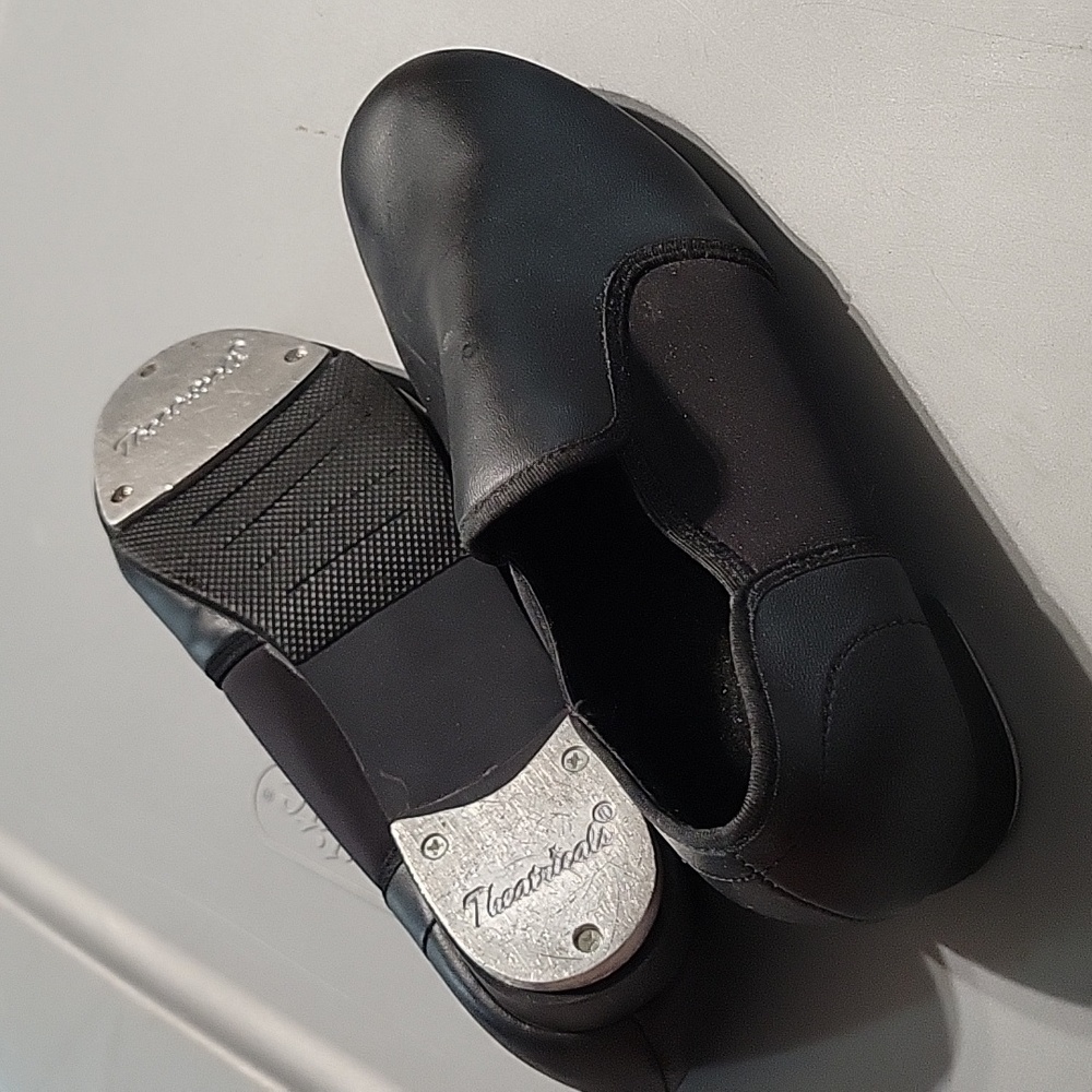 Tap shoes